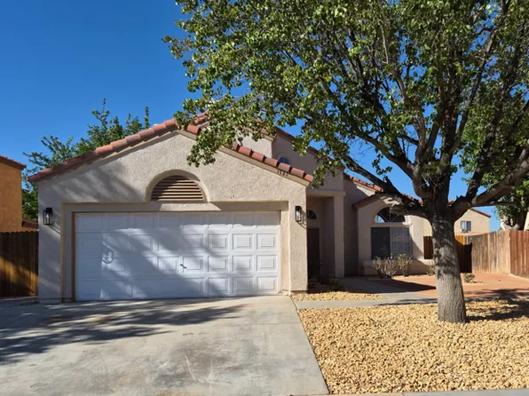 1721 E Norberry St, Lancaster, CA 93535