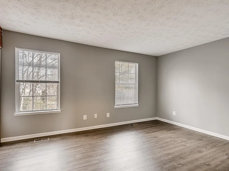 2842 Beckon Dr #1 — Photo 6
