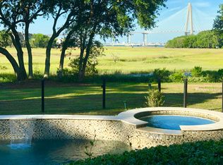 739 3rd St, Mount Pleasant, SC 29464