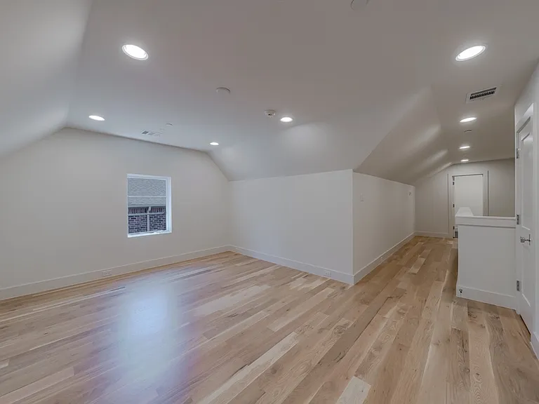 4129 Grassmere St — Photo 24