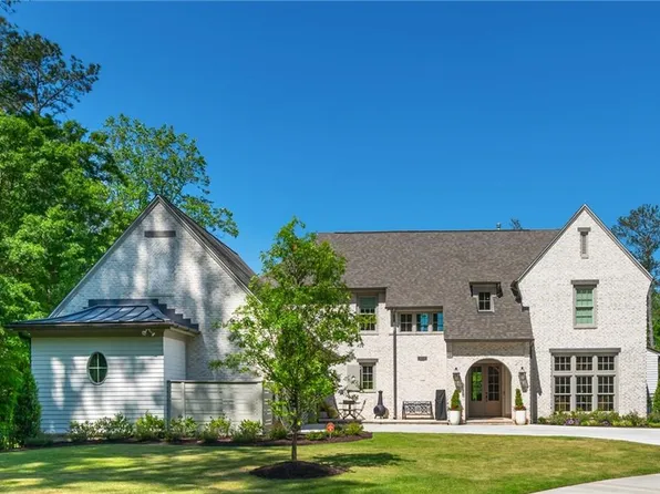 355 Roswell Farms Dr, Roswell, GA 30075