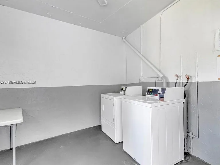 8310 Sands Point Blvd #L110 — Photo 24