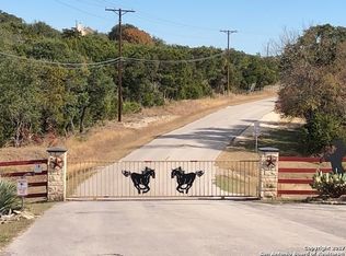 182 Palomino Dr, Spring Branch, TX 78070