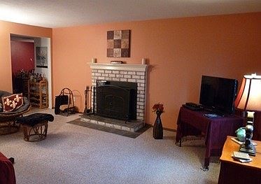 Warm and Inviting living room