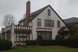 1st image of 4720 Grand Ave