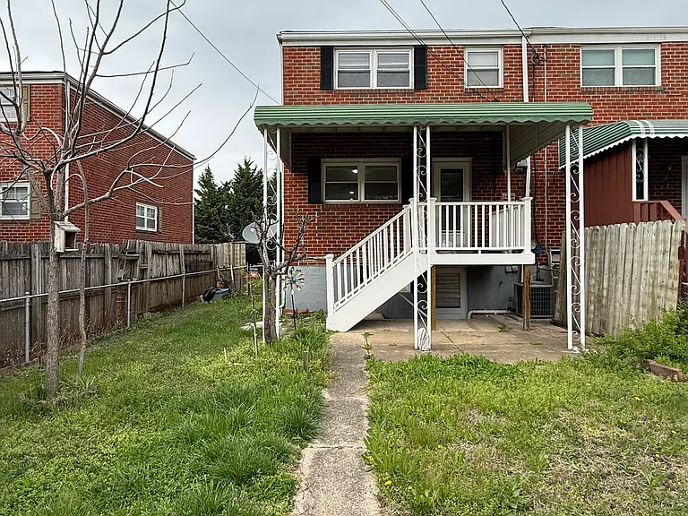 1113 Regina Dr — Photo 17