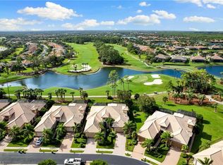 7563 Moorgate Point Way, Naples, FL 34113