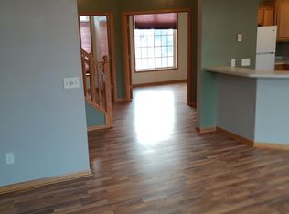 2709 Brockman Ct, Northfield, MN 55057