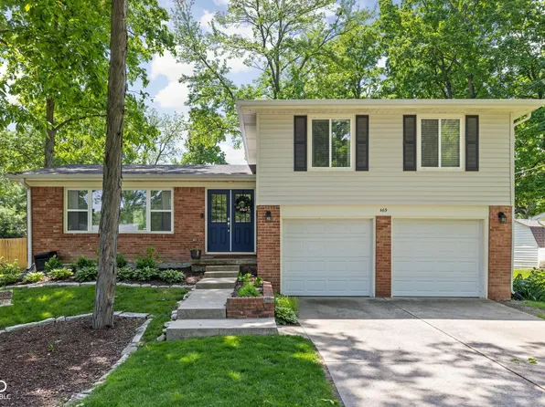 469 Ash Dr, Carmel, IN 46032