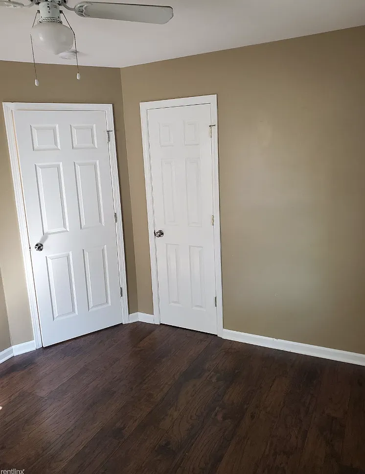 2 bed, 800 sqft, $1,400 — Photo 4