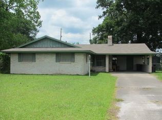 1035 E Railroad St, Vidor, TX 77662