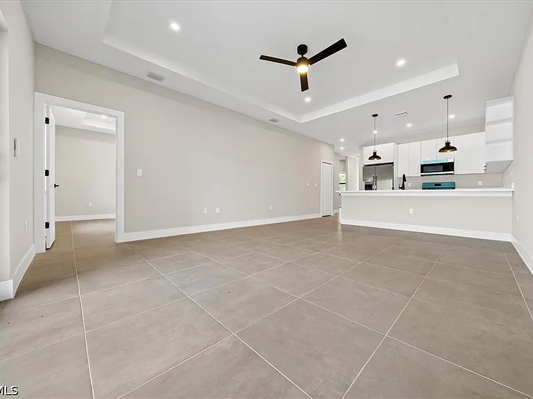1012 Gerald Ave — Photo 11