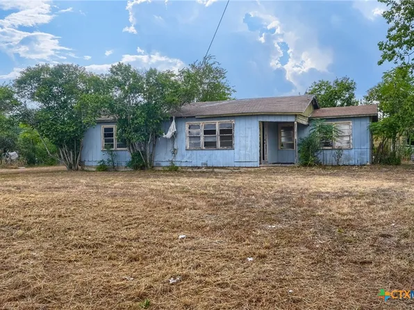 2212 Hunter Rd, San Marcos, TX 78666
