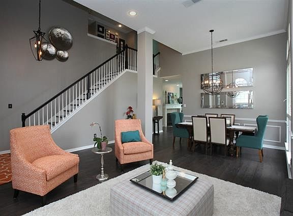 2nd image of 5605 Plantation Ln