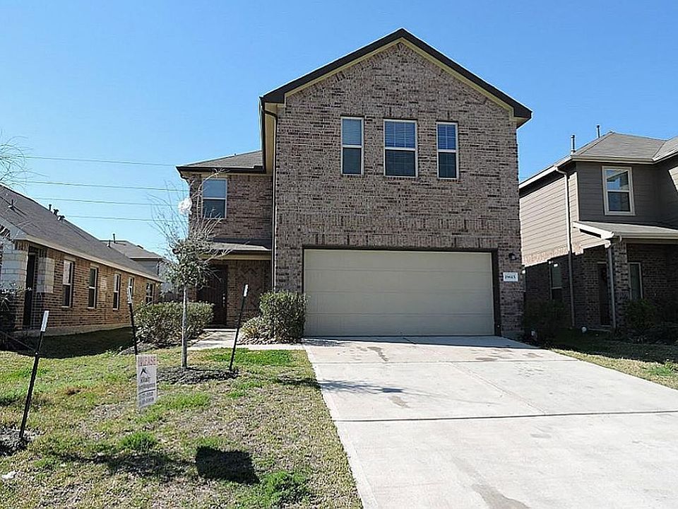 1st image of 19615 Kingston Green Ln