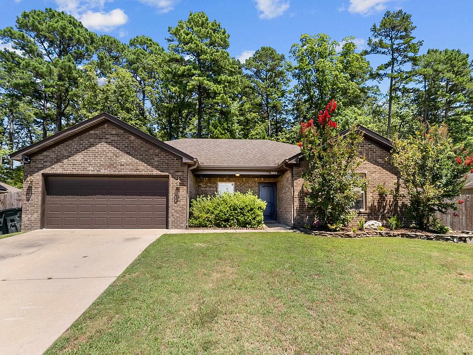 1st image of 5806 Heritage Heights Dr