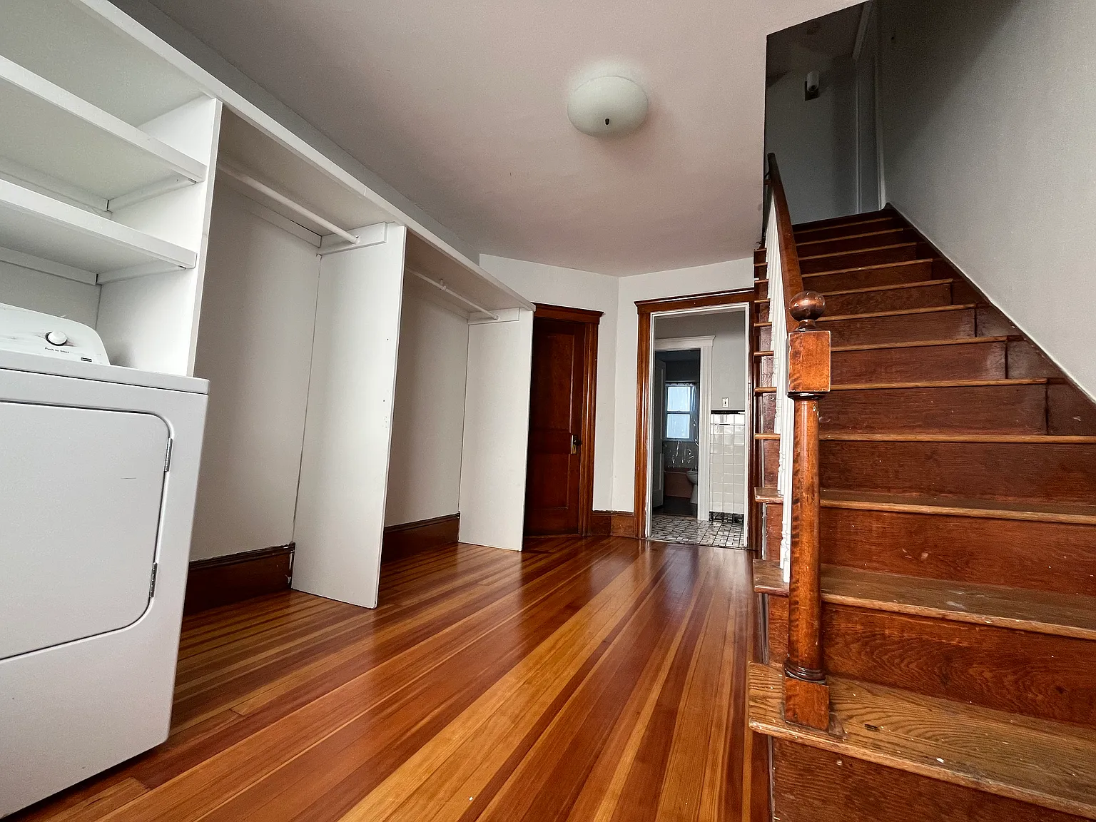 2 bed, 1300 sqft, $2,250 — Photo 4
