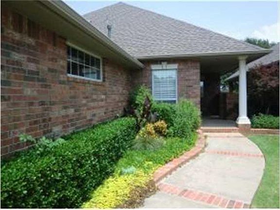 3rd image of 12213 Greenlea Chase E