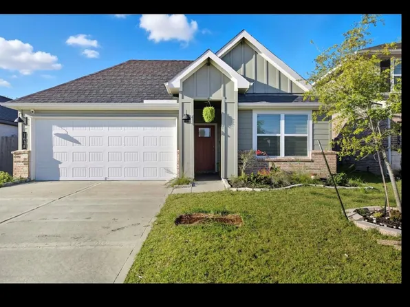 1638 Westway Dr, Fresno, TX 77545