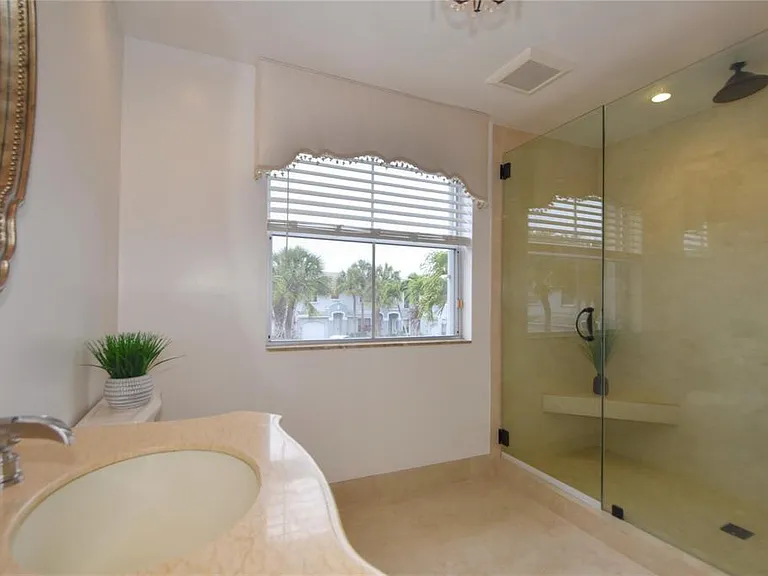 4801 Grapevine Way — Photo 19