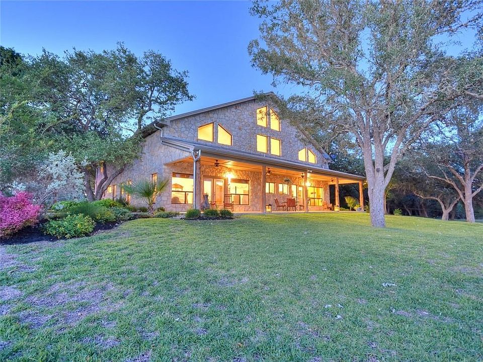 1st image of 2451A Wayside Dr