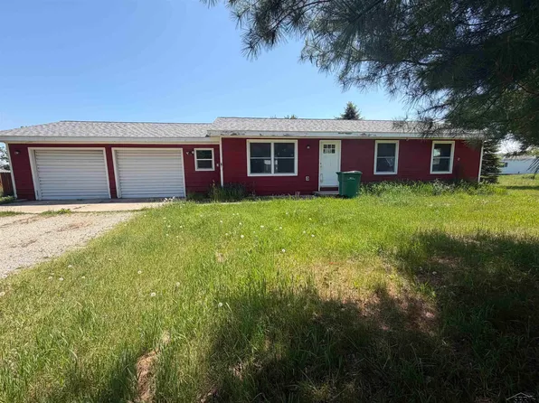 9881 Meadow Ln, Farwell, MI 48622