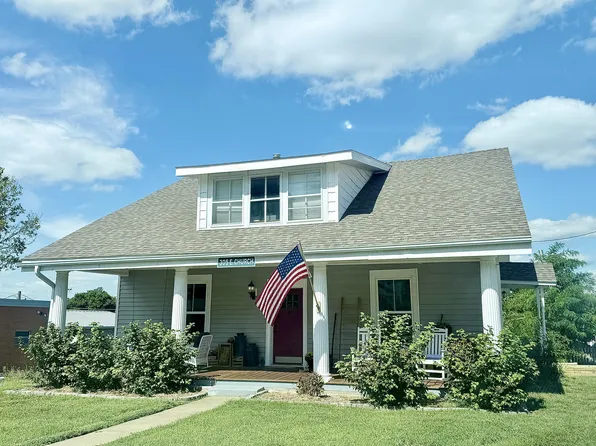 305 E Church Street, Ozark, MO 65721