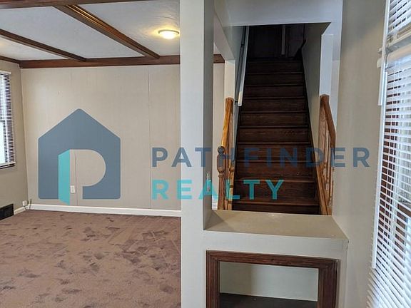 5th image of 356 Castlewood Ave