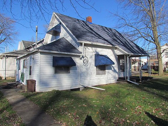 4th image of 175 N Grand Ave