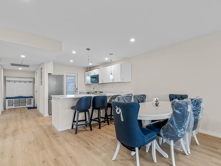 2901 S Palm Aire Dr #501 — Photo 15