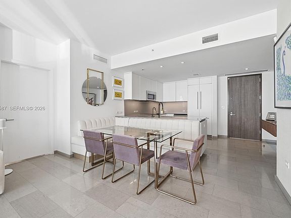 5th image of 68 SE 6th St #1904