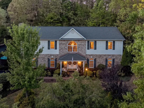 4723 Norwood St SW, Roanoke, VA 24018