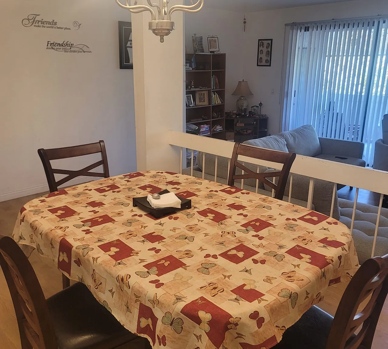 525 S Ranch View Cir — Photo 4