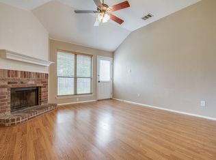 218 Windsor Dr, Forney, TX 75126