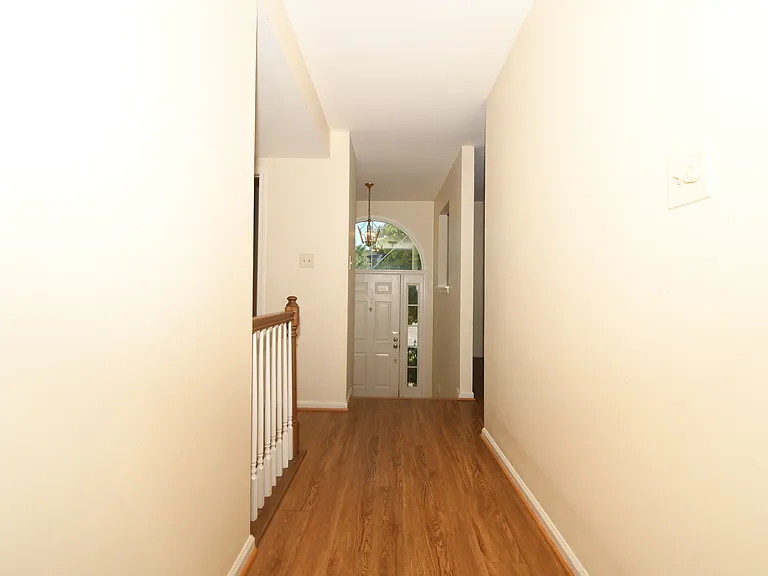 7802 Mistic View Ct — Photo 11