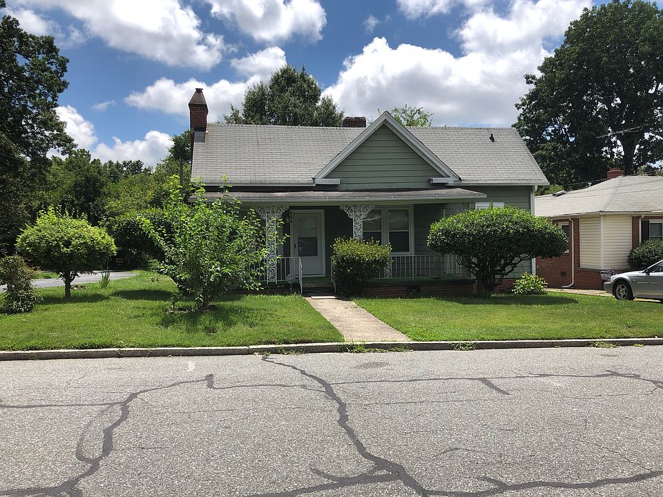 1st image of 804 Ross Ave