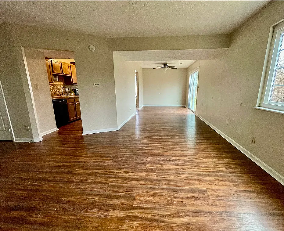 189 Southridge Ln — Photo 4