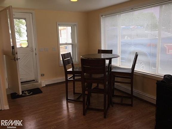 5th image of 8551 Anchor Bay Dr