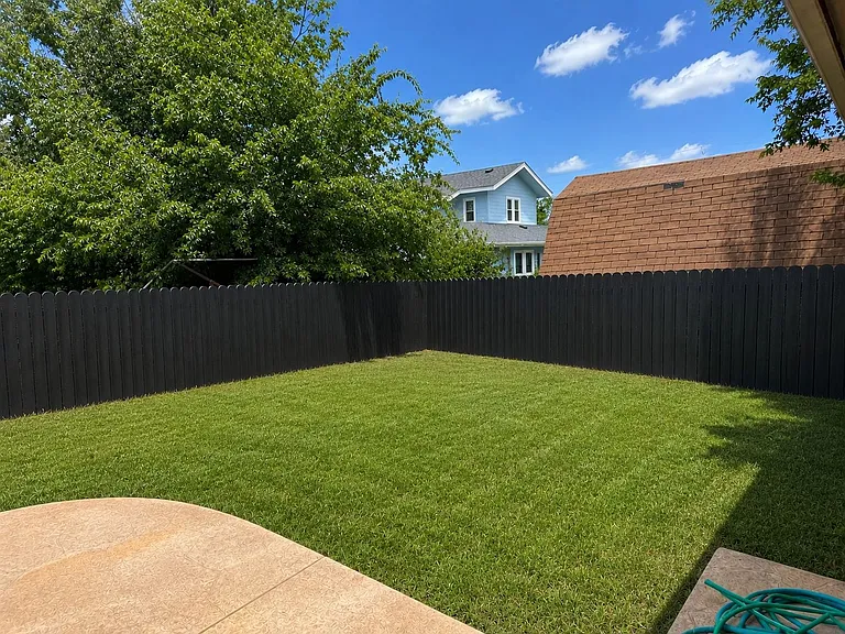 203 W Willow St — Photo 17