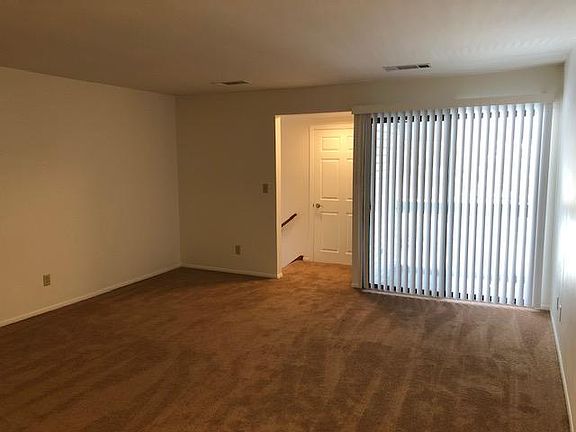 3rd image of 11008 W Forest Home Ave
