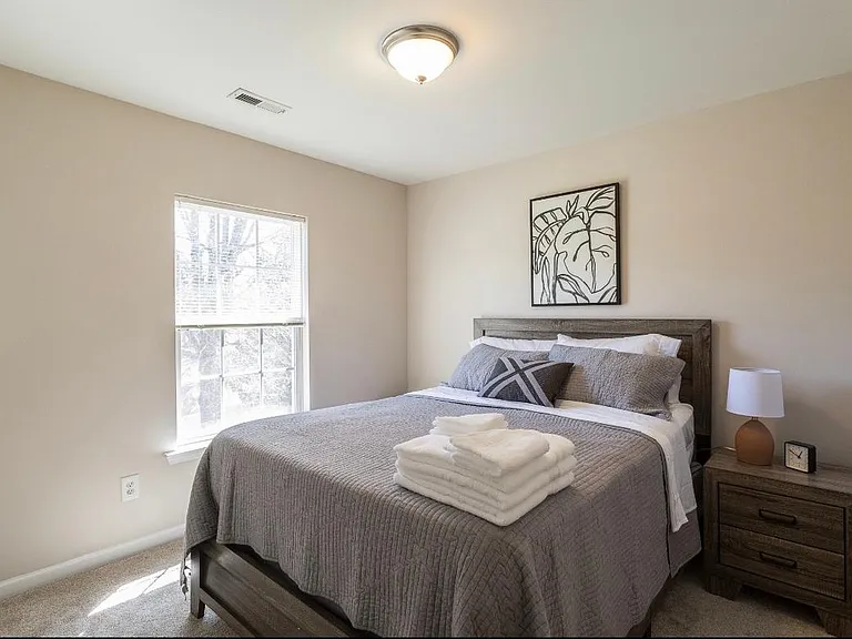 160 Solheim Ln — Photo 13