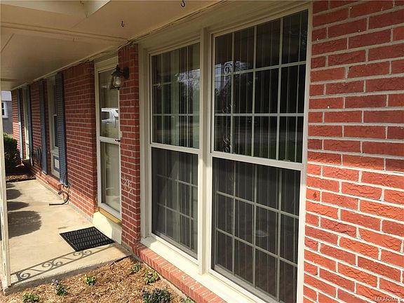 2nd image of 125 Linda Ln