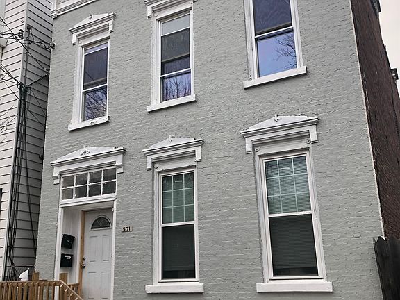 2nd image of 501 1st St #2