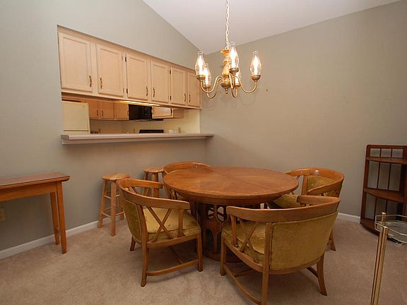 4th image of 8758 Woodbridge Dr #8758