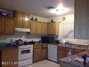 4th image of 1418 E Saint Anne Ave