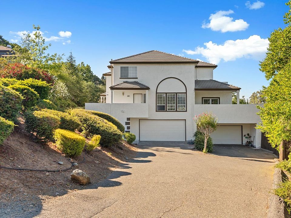 1st image of 2893-2891 Merriam Ln