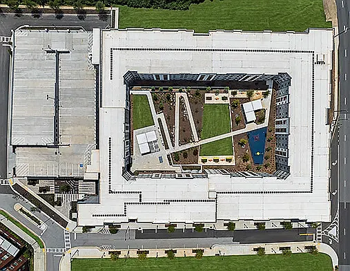 Building Photo 5