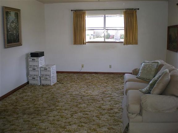4th image of 7098 Willow Oak