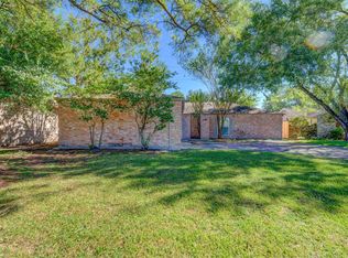 13707 Overbrook Ln, Houston, TX 77077