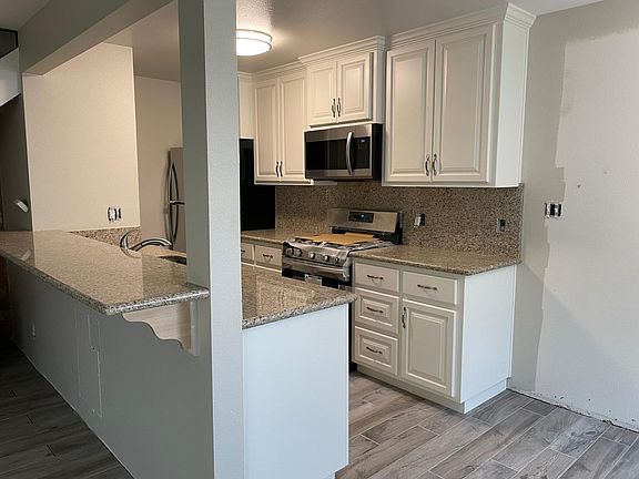 3rd image of 237 Macario Ct APT 2